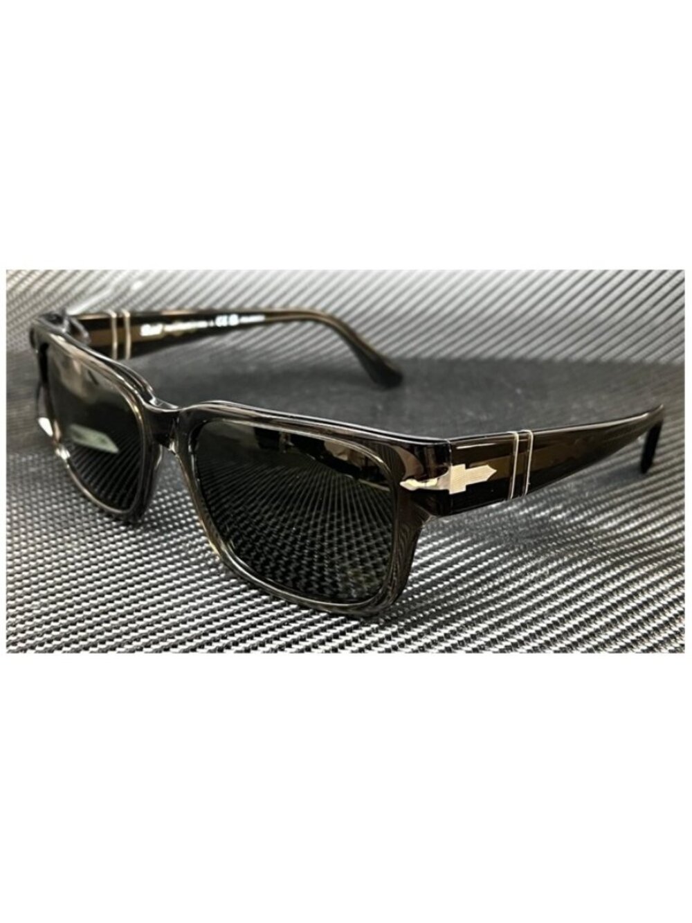 New Persol Men Transparent Taupe Gray Sunglasses 55-19-145